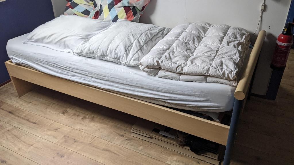 EMDEKA bed 90 bij 200 en kledingkast model ANTRO, 85 tot 100 cm, Gebruikt, 180 cm of meer, Ophalen