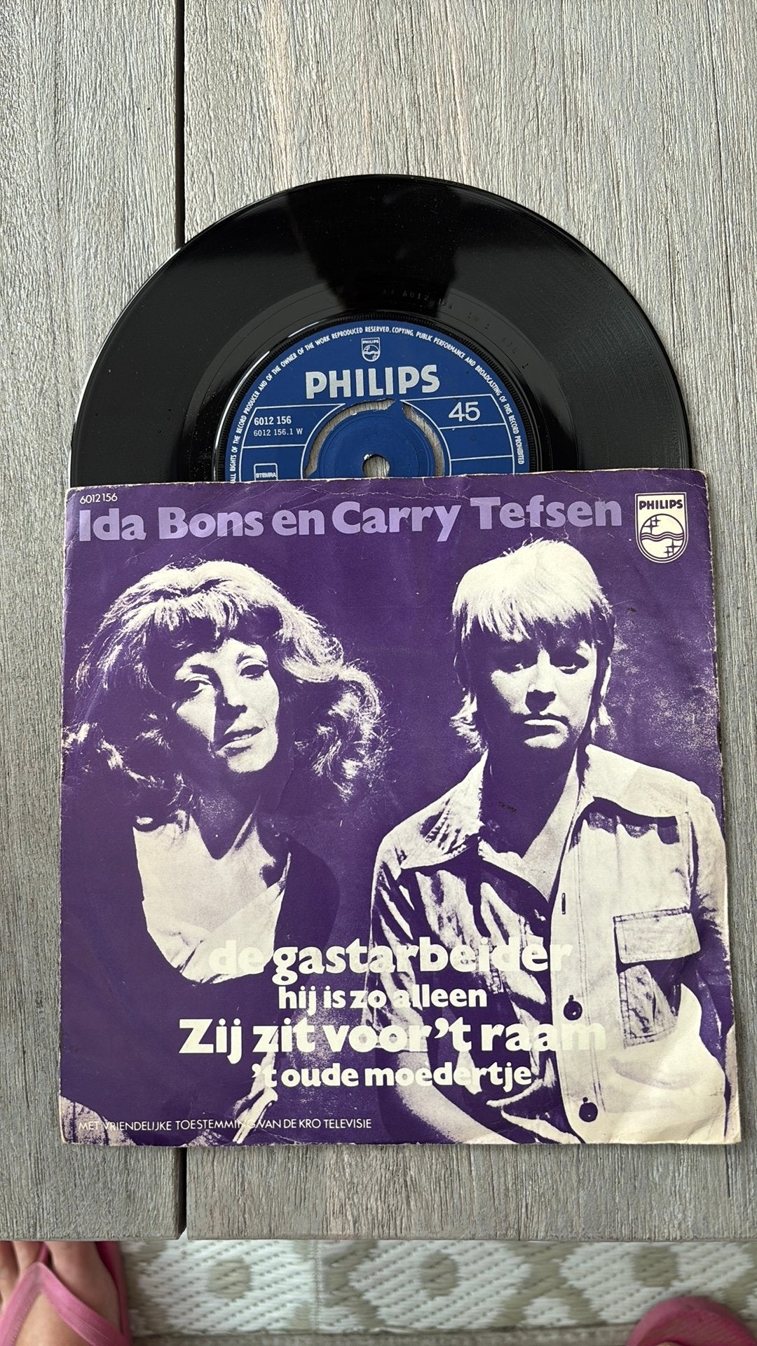 Ida Bond en Carry Tegsenn- De gastarbeider, Ophalen of Verzenden, Zo goed als nieuw, Nederlandstalig