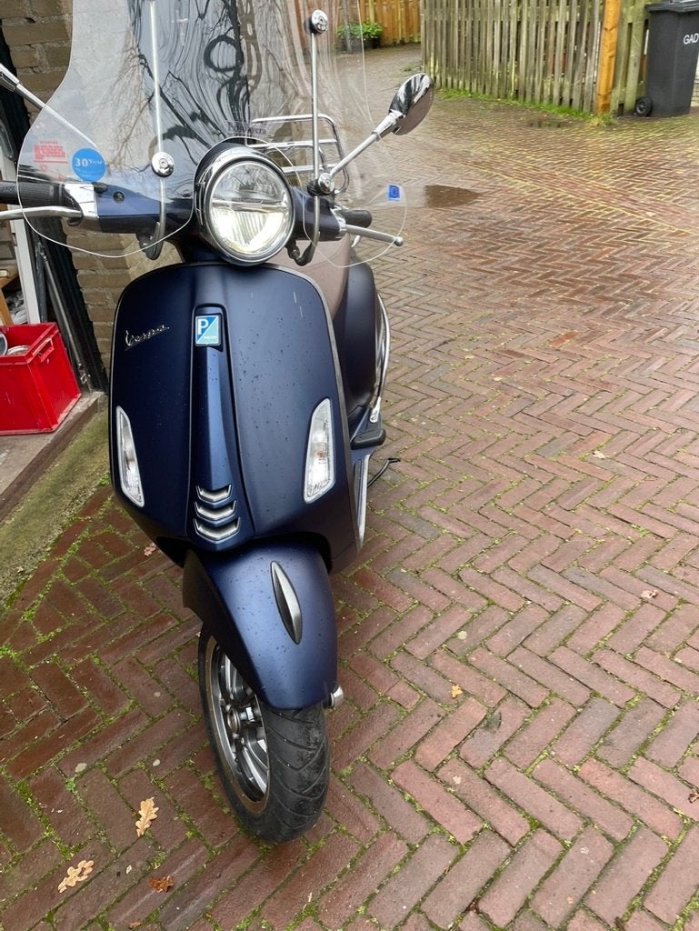 scooter, Fietsen en Brommers, Brommers | Vespa, Zo goed als nieuw, Overige modellen, Maximaal 25 km/u, Ophalen of Verzenden