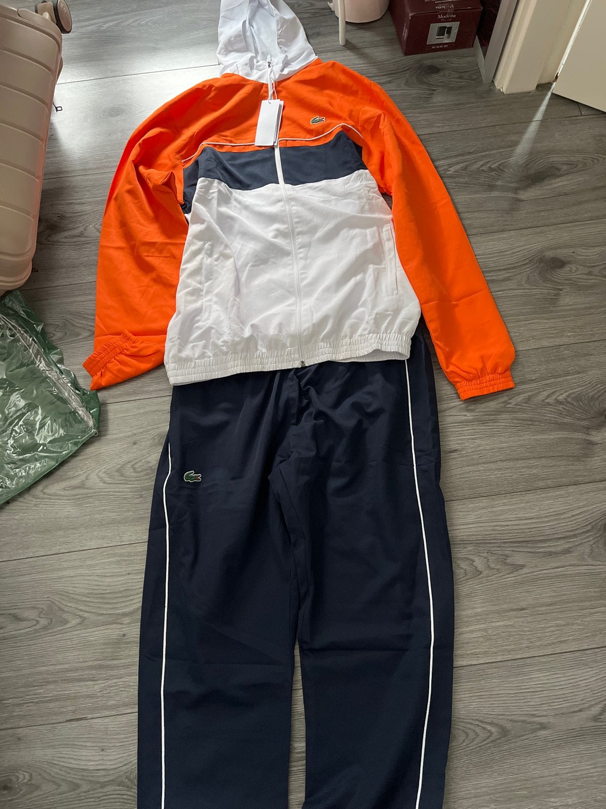 Lacoste Sport Trainingspak - Nieuw met labels, Nieuw, Ophalen of Verzenden, Algemeen, Meerkleurig