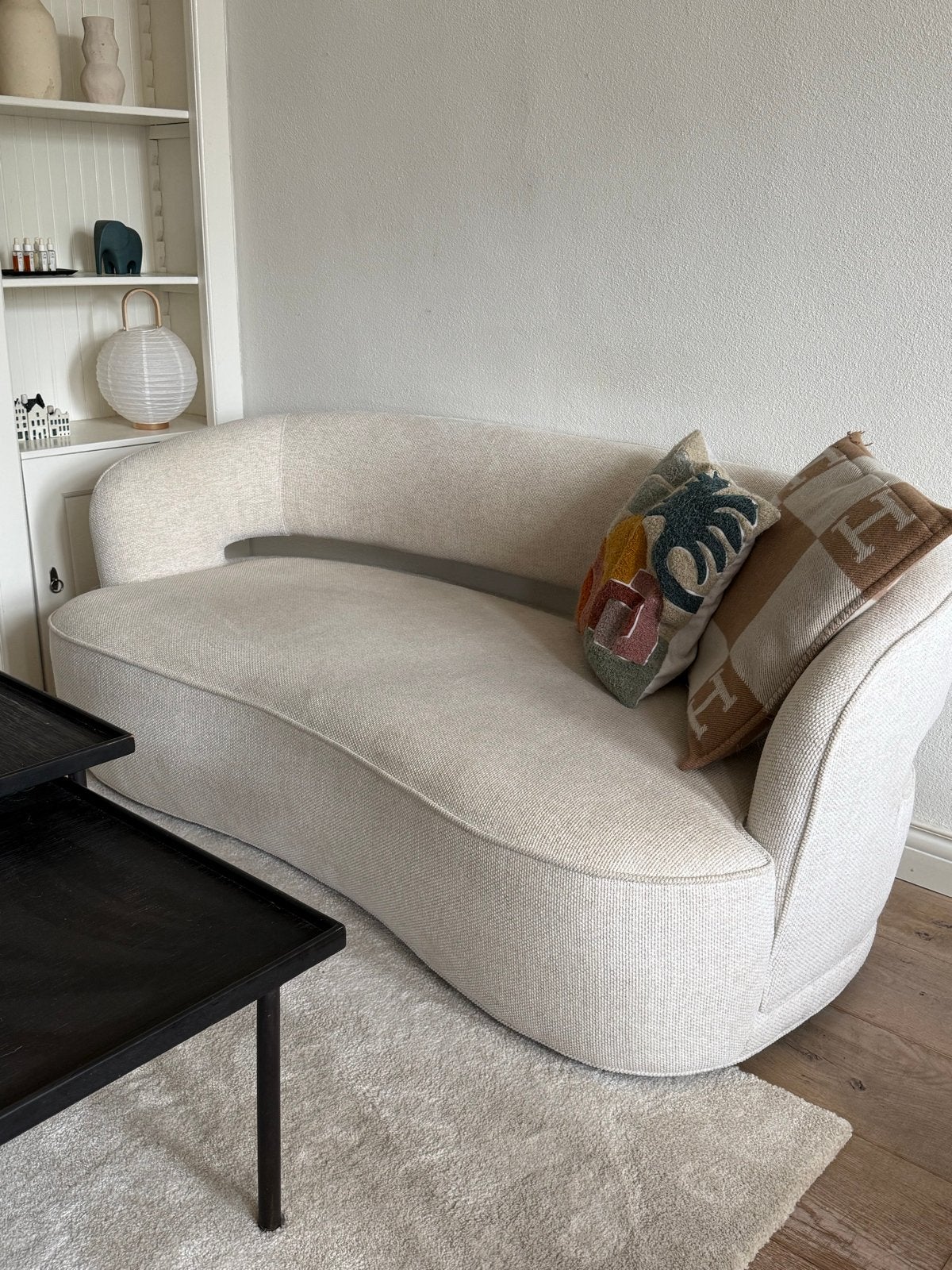 Stylish Boucle Sofa in excellent condition, Ophalen, 150 tot 200 cm, Tweepersoons, 75 tot 100 cm