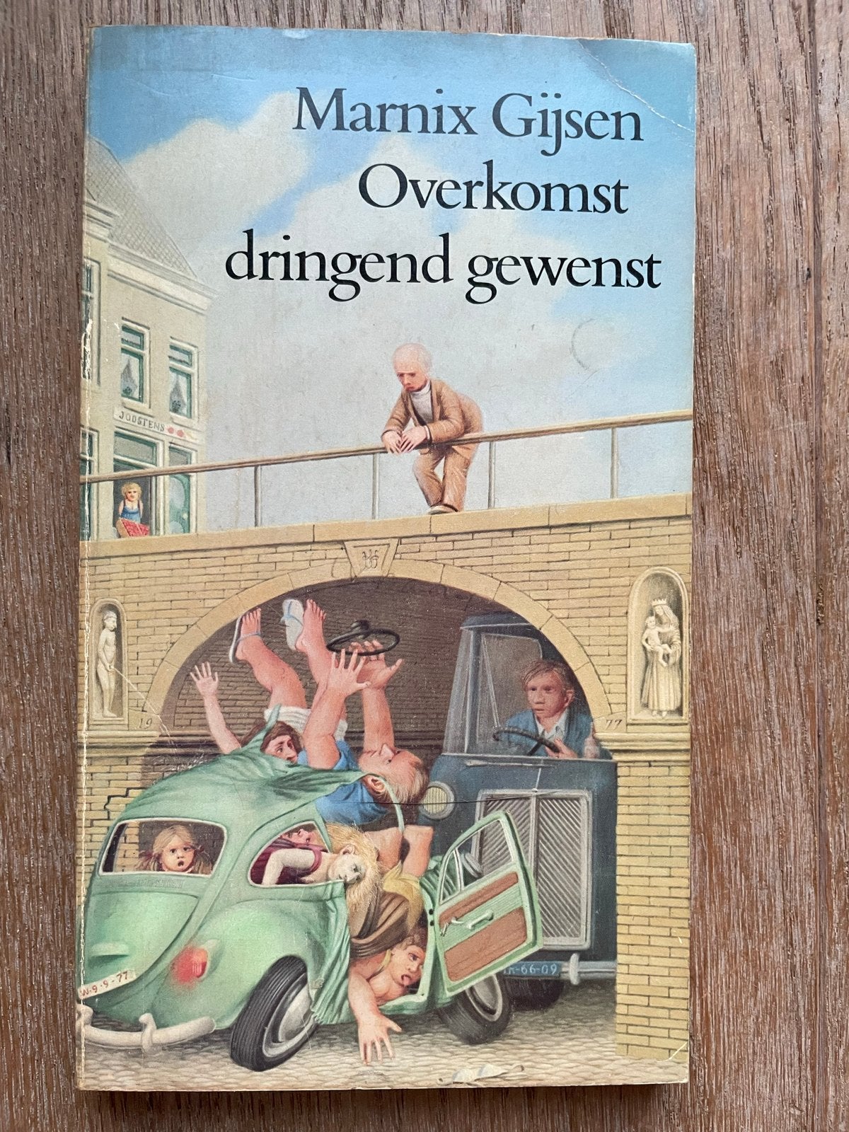 Marnix Gijsen - Overkomst dringend gewenst ISBN 9070066203, Ophalen of Verzenden, Gelezen