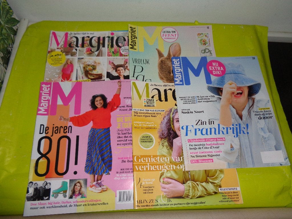 5 MARGRIET TIJDSCHRIFTEN SAMEN €1!, Ophalen, Gelezen, Damesbladen