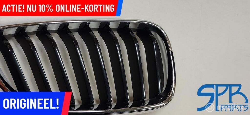Grille BMW 2 SERIE F22 F23 F87 CHROOM GRILL NIER RECHTS ORGI, Auto-onderdelen, Gebruikt, Ophalen of Verzenden, BMW, BMW
