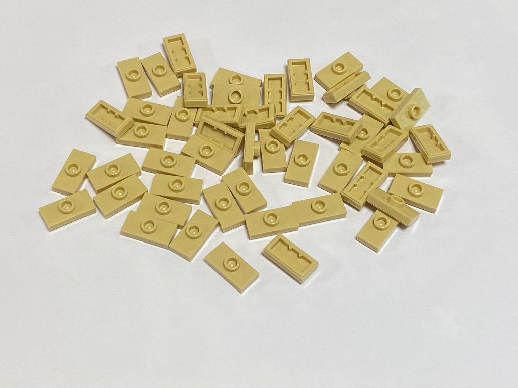 Partij 50x 1x2 lego midden nop plaatjes in diverse kleuren