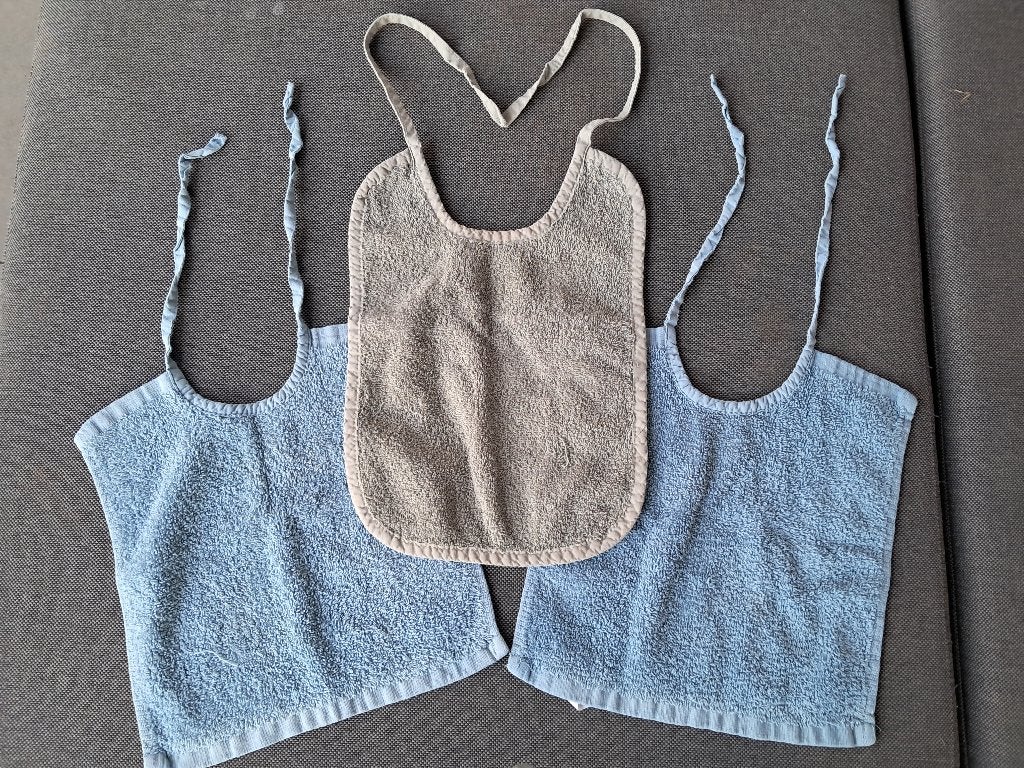 K359 Slabbetjes, Kinderen en Baby's, Ophalen of Verzenden, Gebruikt, Overige typen