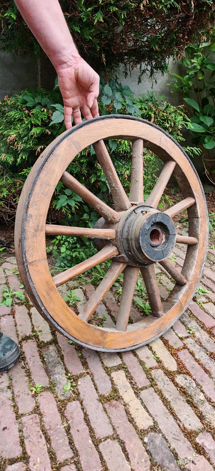 Antiek houten wagenwiel - Decoratief object, Ophalen