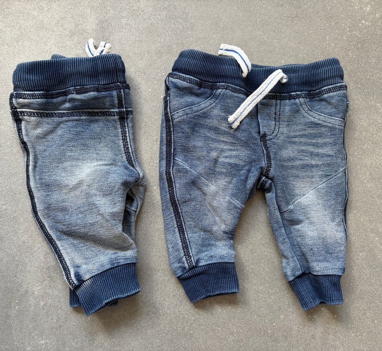 2x Tumble 'n Dry spijkerbroekje maat 62, Kinderen en Baby's, Tweelingen en Meerlingen, Ophalen of Verzenden, Gebruikt, Kleding