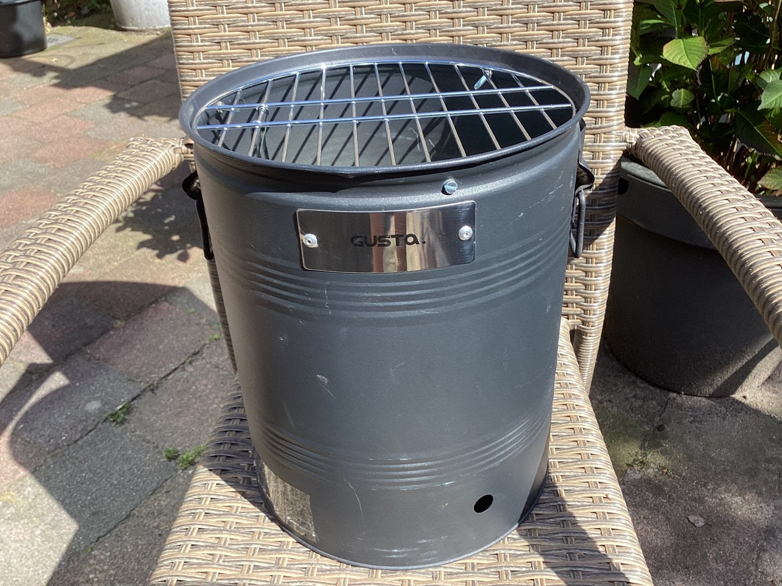 Gusta kleine houtskool BBQ.  L 26 - B 26 - H 31 cm, Tuin en Terras, Ophalen of Verzenden, Nieuw