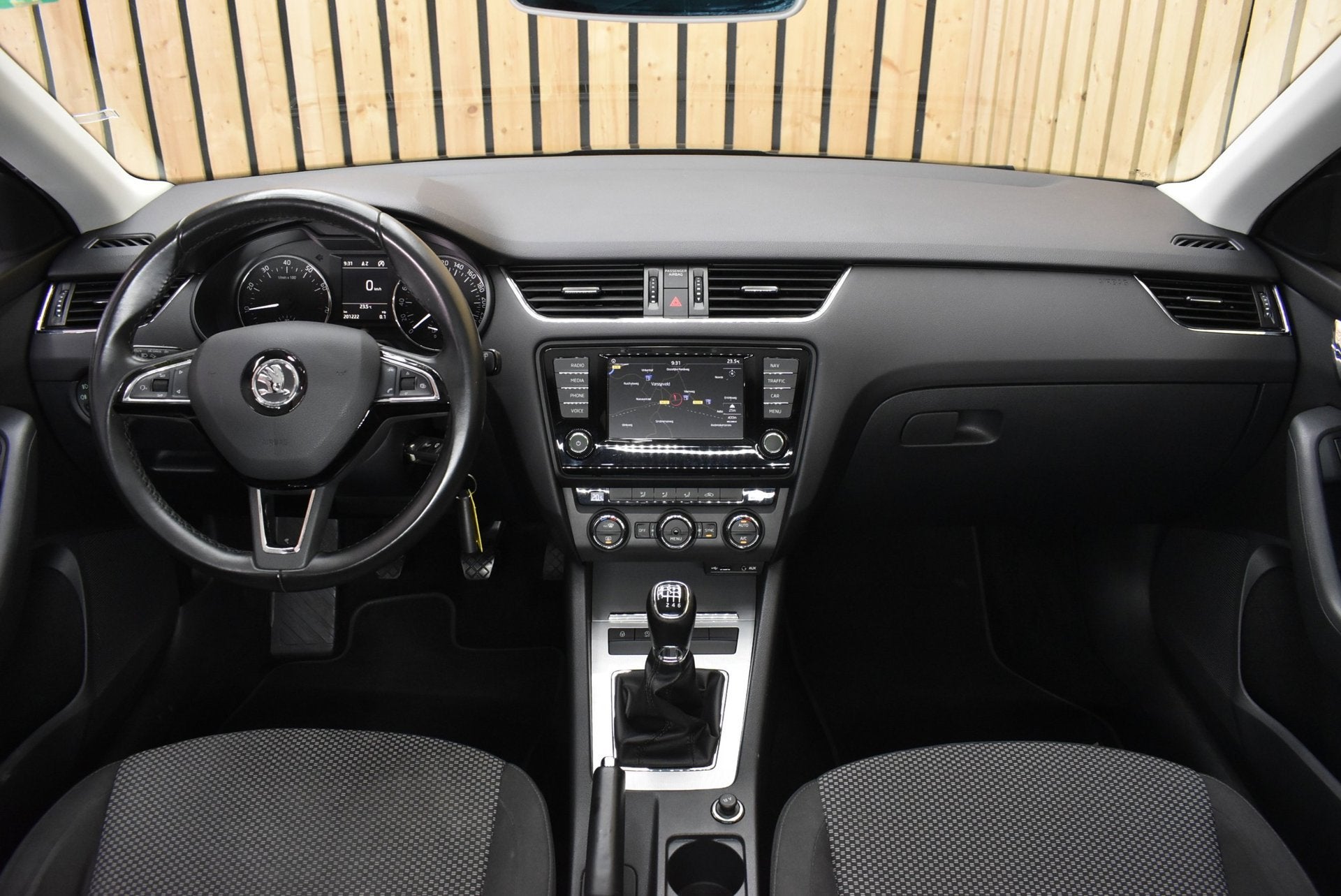Skoda Octavia 1.0 TSI Greent. Amb. Business Navi Clima Cruis, Auto's, Voorwielaandrijving, Dealer onderhouden, Stof, Gebruikt
