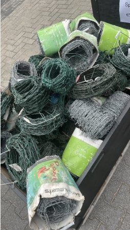 Prikkeldraad op rol 50 meter – verzinkt en groen, Tuin en Terras, Ophalen, Nieuw, 20 meter of meer, Prikkeldraad
