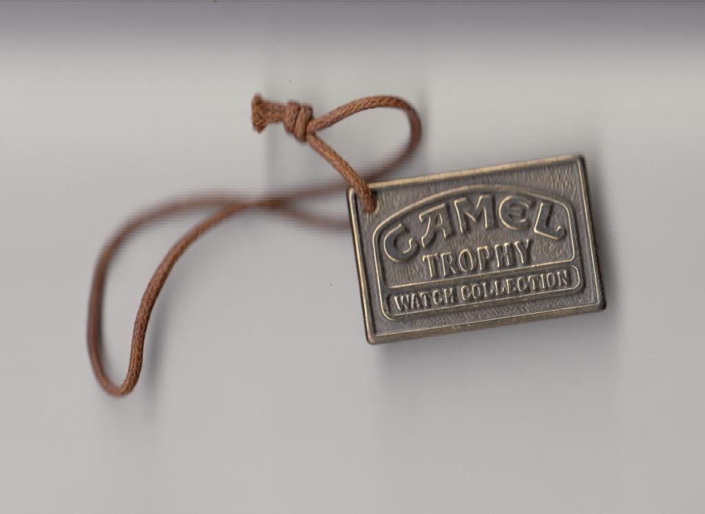 Camel Trophy Watch Horloge Collection hanger, Gebruikt, Niet vindbaar, Niet vindbaar, Speldje of Pin