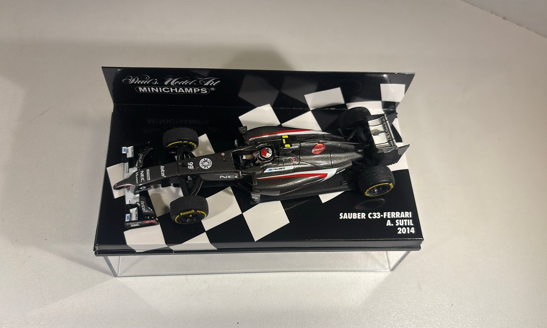 F1 suaber c33 ferrari a.sutil 2014 minichamps 1.43, Auto, Ophalen of Verzenden, MiniChamps, A