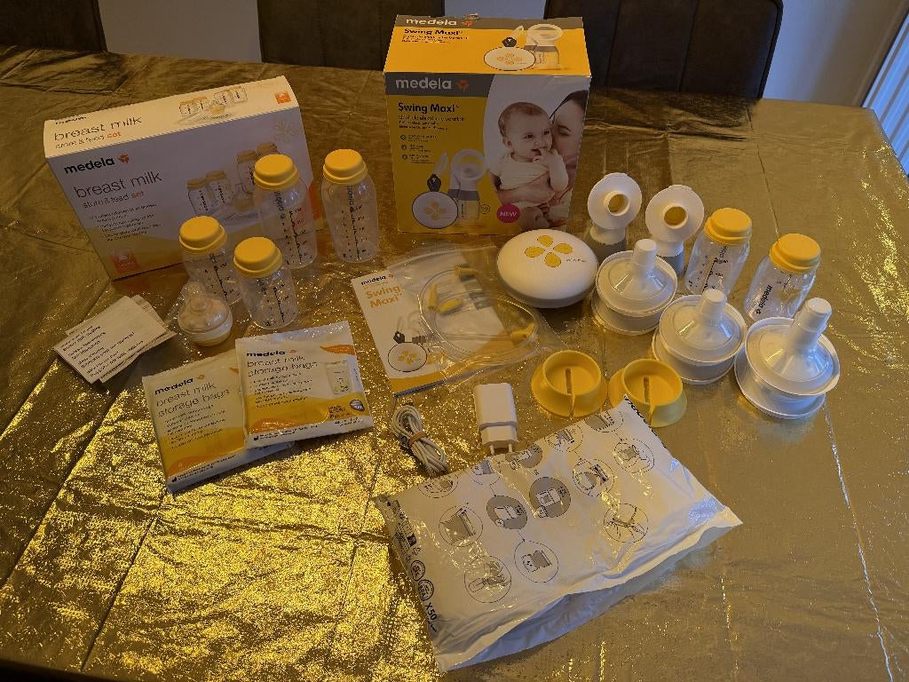Medela Swing Maxi + Store & Feed set + Vriezerzakjes - ZGAN, Ophalen of Verzenden, Zo goed als nieuw, Borstkolf