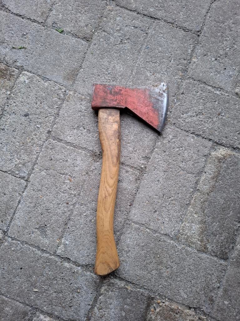 Gebruikte handbijl met houten steel, Ophalen of Verzenden, Gebruikt