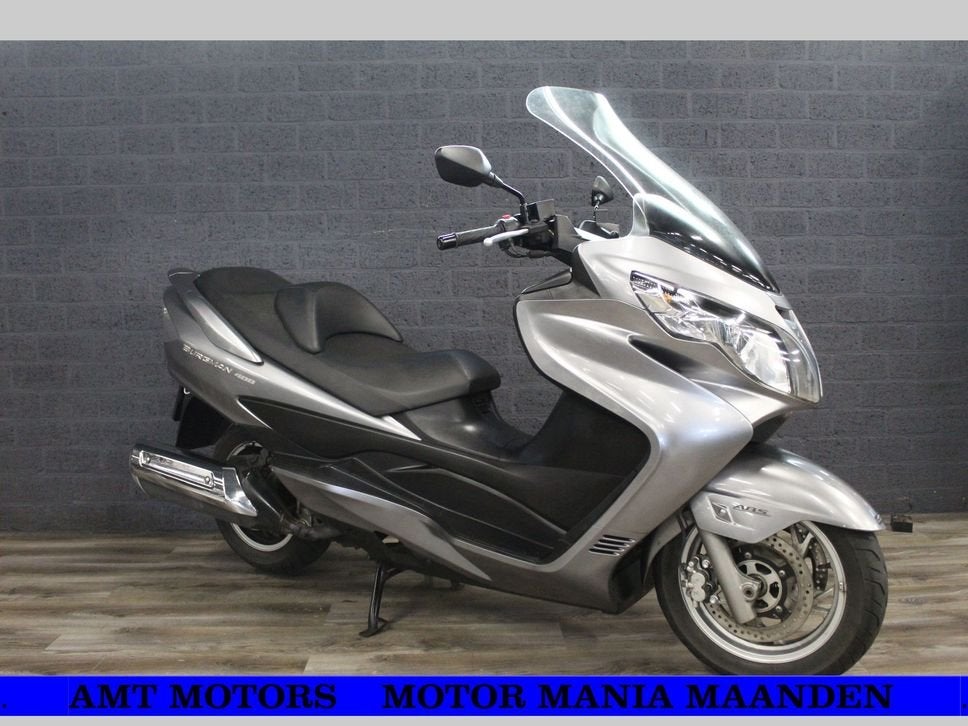 SUZUKI AN 400 BURGMAN ABS (bj 2014) 14,521 km, Motoren, Motoren | Suzuki, Bedrijf, Onbekend, Onbekend, Minimaal motorrijbewijs A2