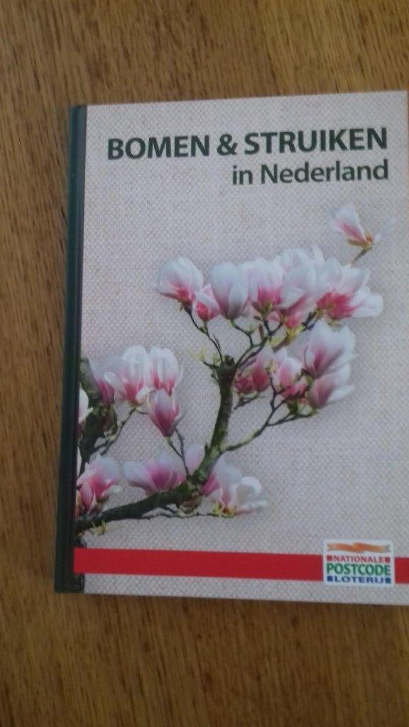 boek bomen en struiken  in nederland, Ophalen of Verzenden, Nieuw, Bloemen, Planten en Bomen