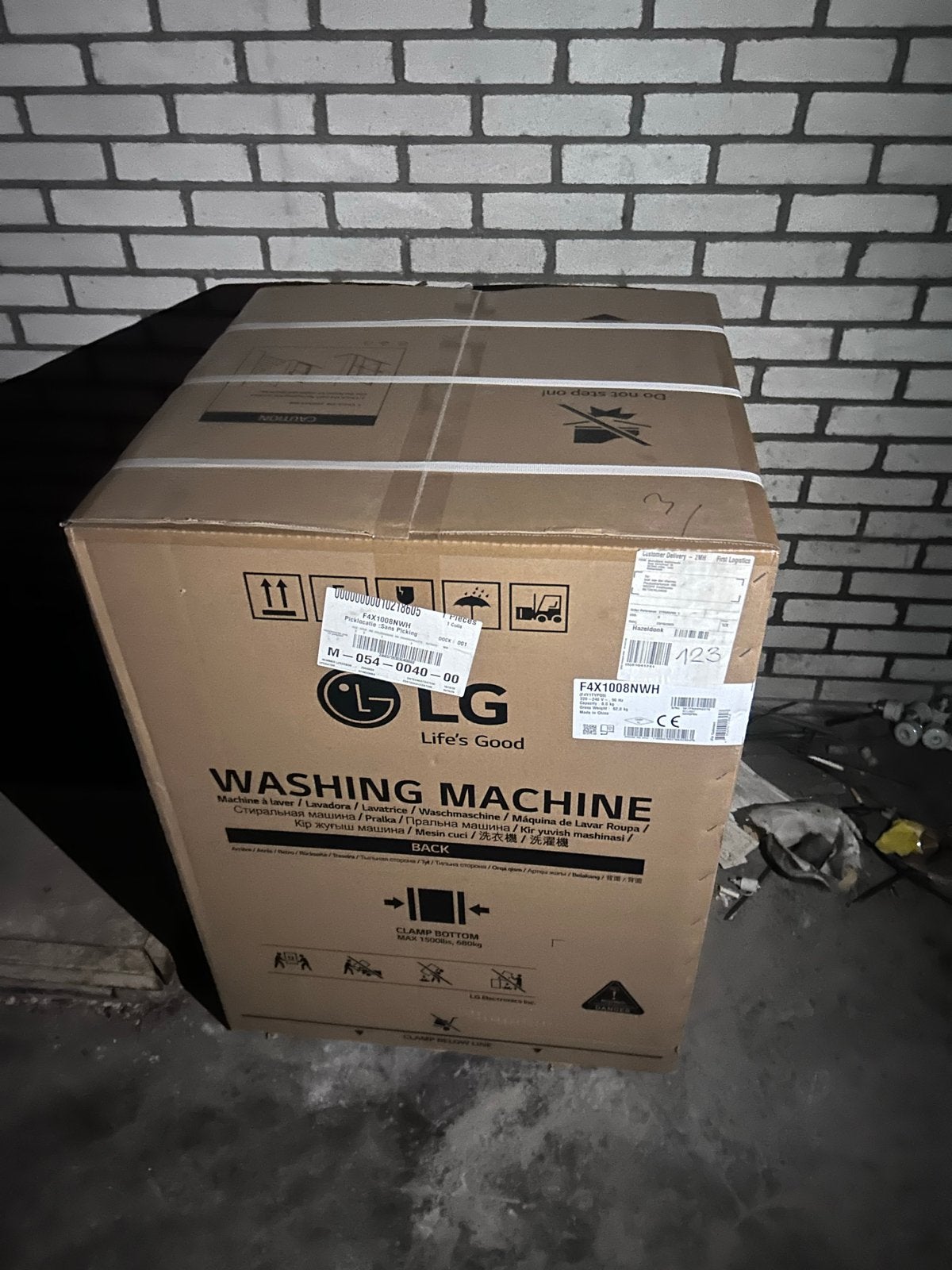 Nieuwe LG Wasmachine - Nooit gebruikt, 1200 tot 1600 toeren, 8 tot 10 kg, Nieuw, Ophalen of Verzenden