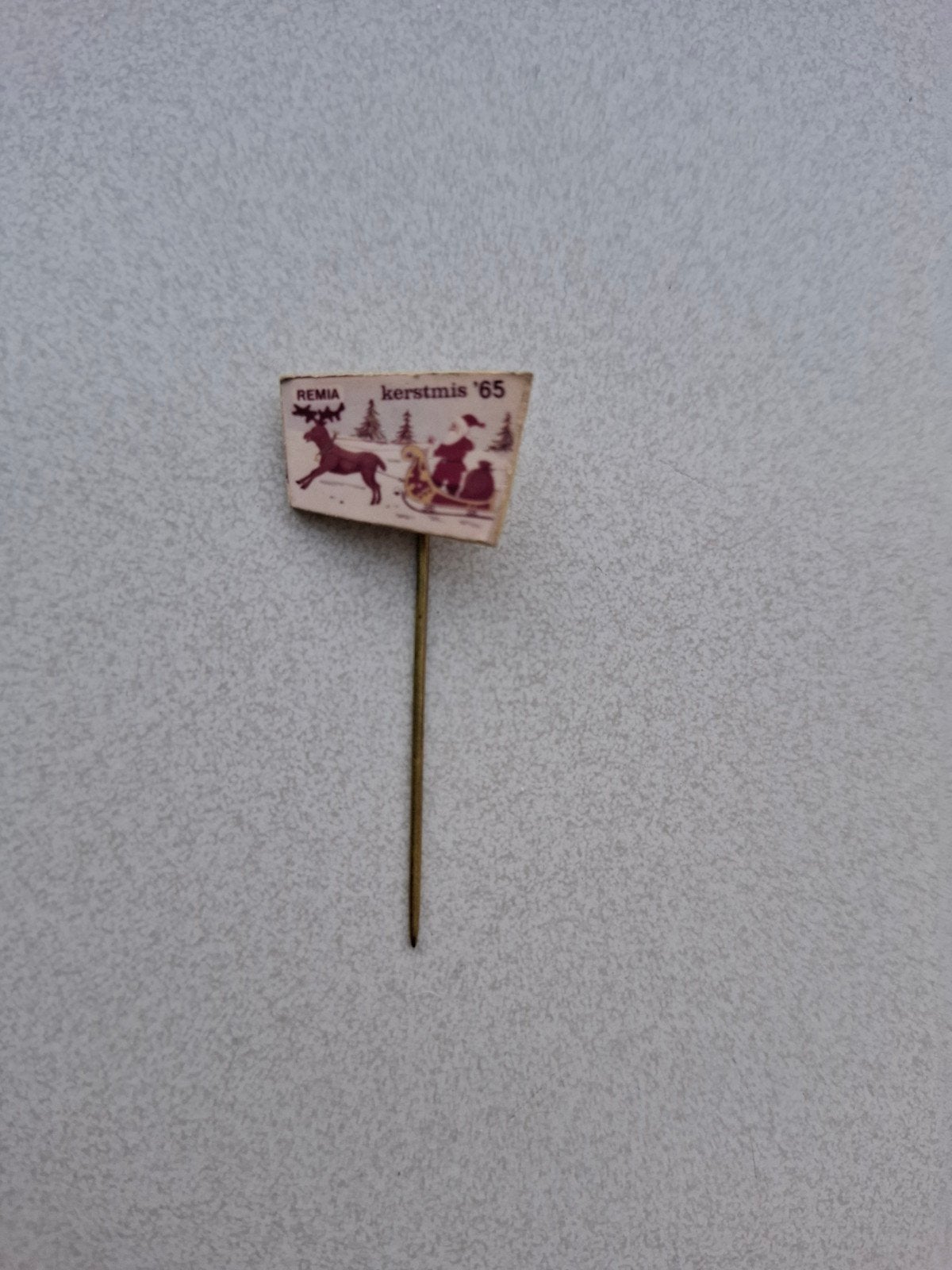 Vintage speldje prikker pin steekspeld Remia Kerstmis 1965, Ophalen of Verzenden