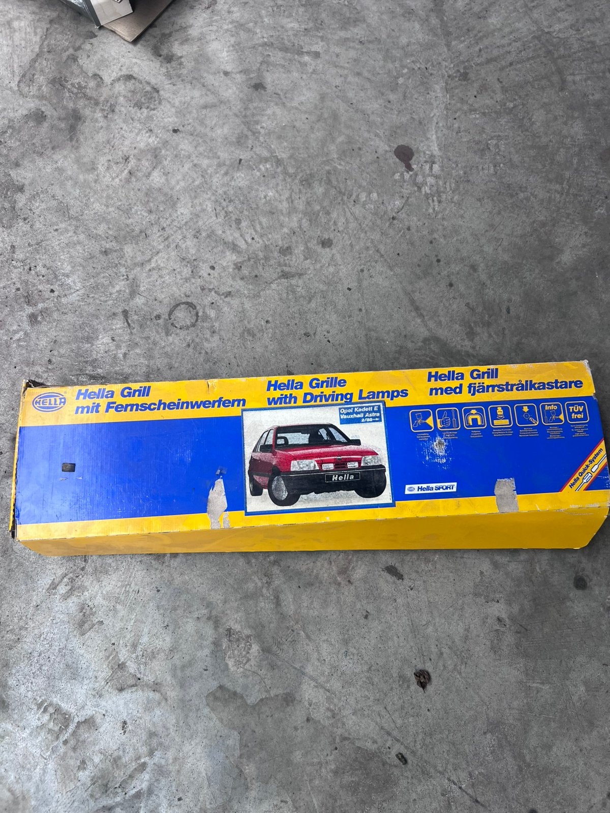 Opel kadett e hella grill met verstralers nieuw, Ophalen of Verzenden, Nieuw, Opel