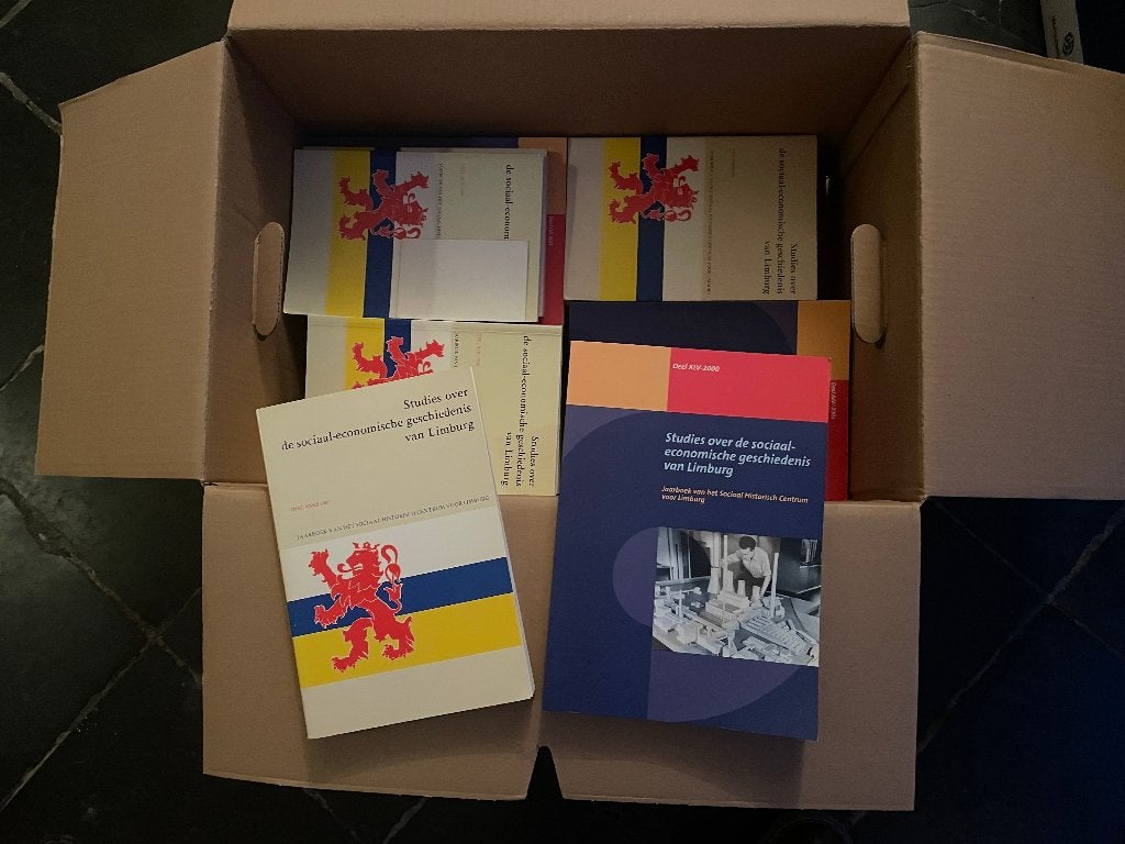 Jaarboeken Sociaal Historisch Centrum Limburg 1986-2011, Ophalen of Verzenden, Zo goed als nieuw, Diverse auteurs