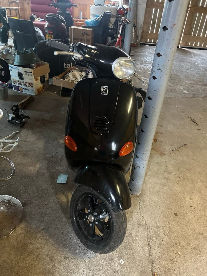 Vespa ET4 in onderdelen (wok), Ophalen, Gebruikt, Benzine, Overige modellen