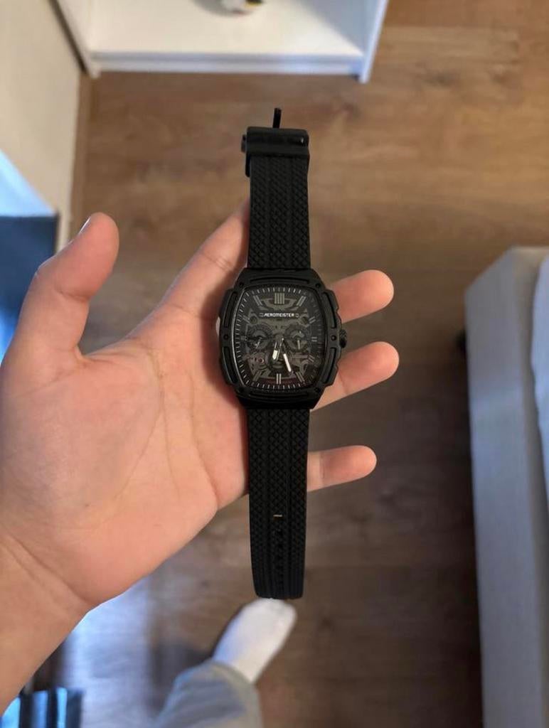 Aeromeister Horloge – Stijlvol en in nette staat, Sieraden, Tassen en Uiterlijk, Horloges | Heren, Overige merken, Staal, Polshorloge