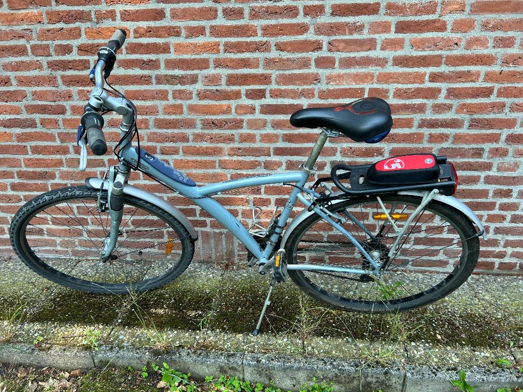 Btwin fiets zilvergrijs 26 inch, Fietsen en Brommers, Fietsen | Dames | Sportfietsen en Toerfietsen, 26 inch, Velgrem, Meer dan 20 versnellingen