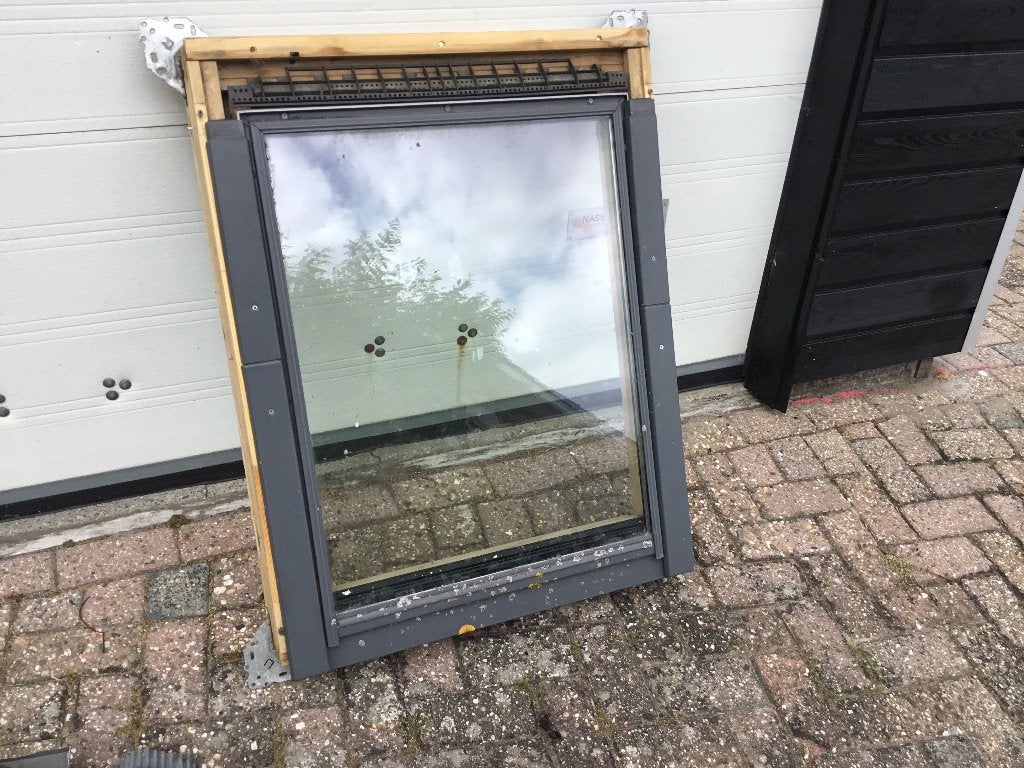 Velux dakraam, Doe-het-zelf en Verbouw, Glas en Ramen, Ophalen, Gebruikt, Minder dan 80 cm, 80 tot 120 cm