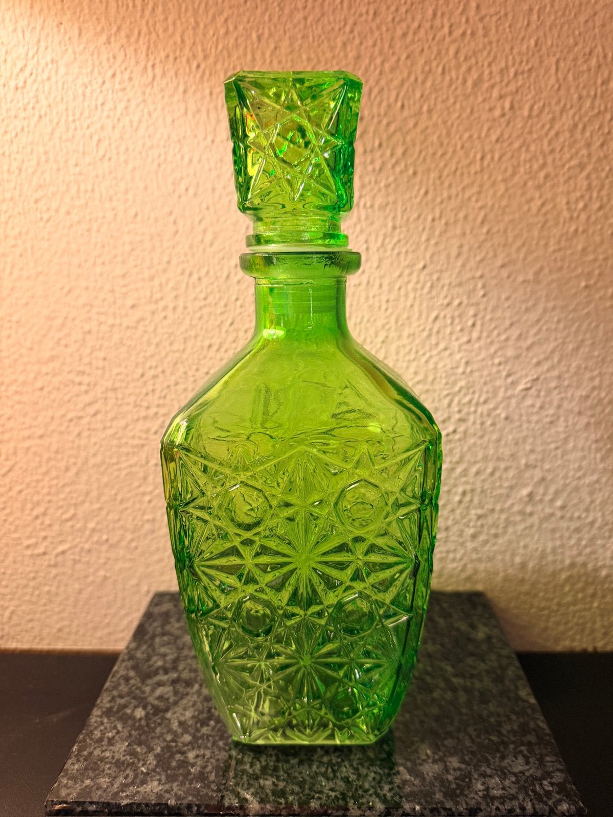 Mooie gekleurde karaf, Antiek en Kunst, Antiek | Glas en Kristal, Ophalen