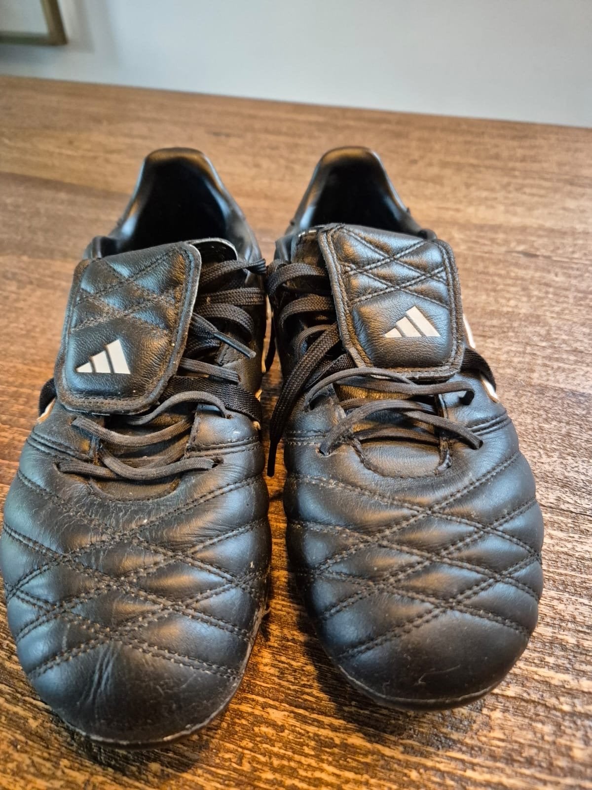 Adidas Gloro voetbalschoenen maat 41 1/3 zwart vaste noppen, Ophalen of Verzenden, Gebruikt, Schoenen