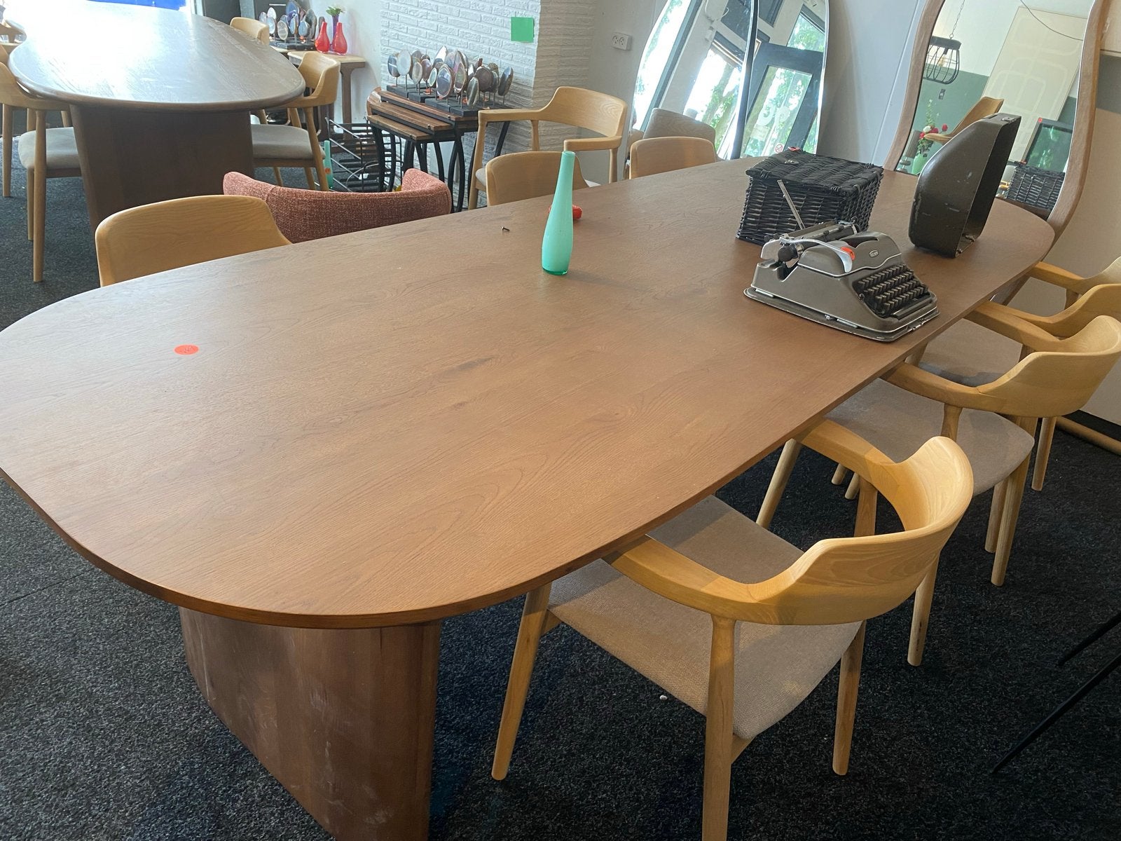 Lichtbruin eiken Deens ovale tafel 300x100 Dex