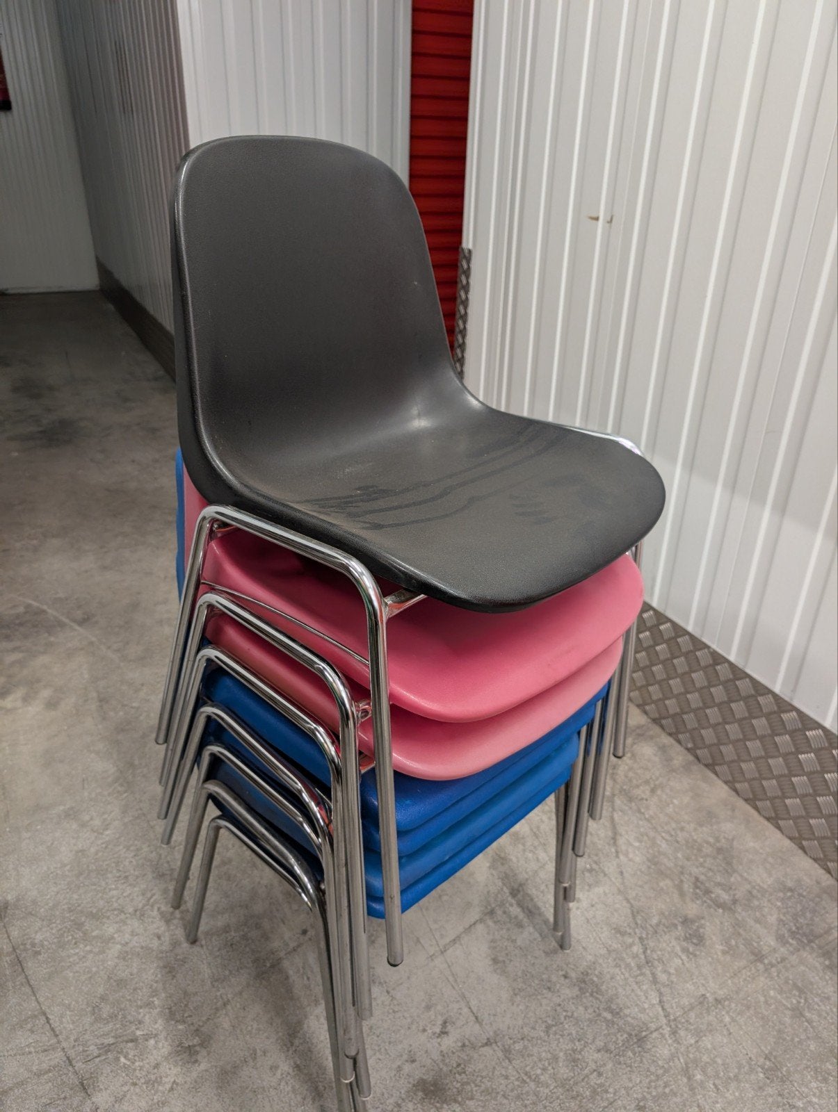 58 x kantinestoelen metaal + kunststof, Huis en Inrichting, Stoelen, Ophalen, Overige kleuren, Vijf, Zes of meer stoelen