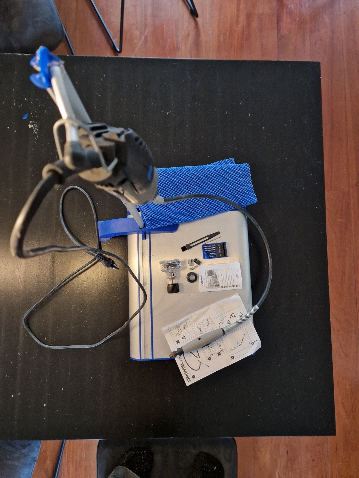 Dremel 300i met accessoires en flexibele as, Ophalen of Verzenden, Zo goed als nieuw