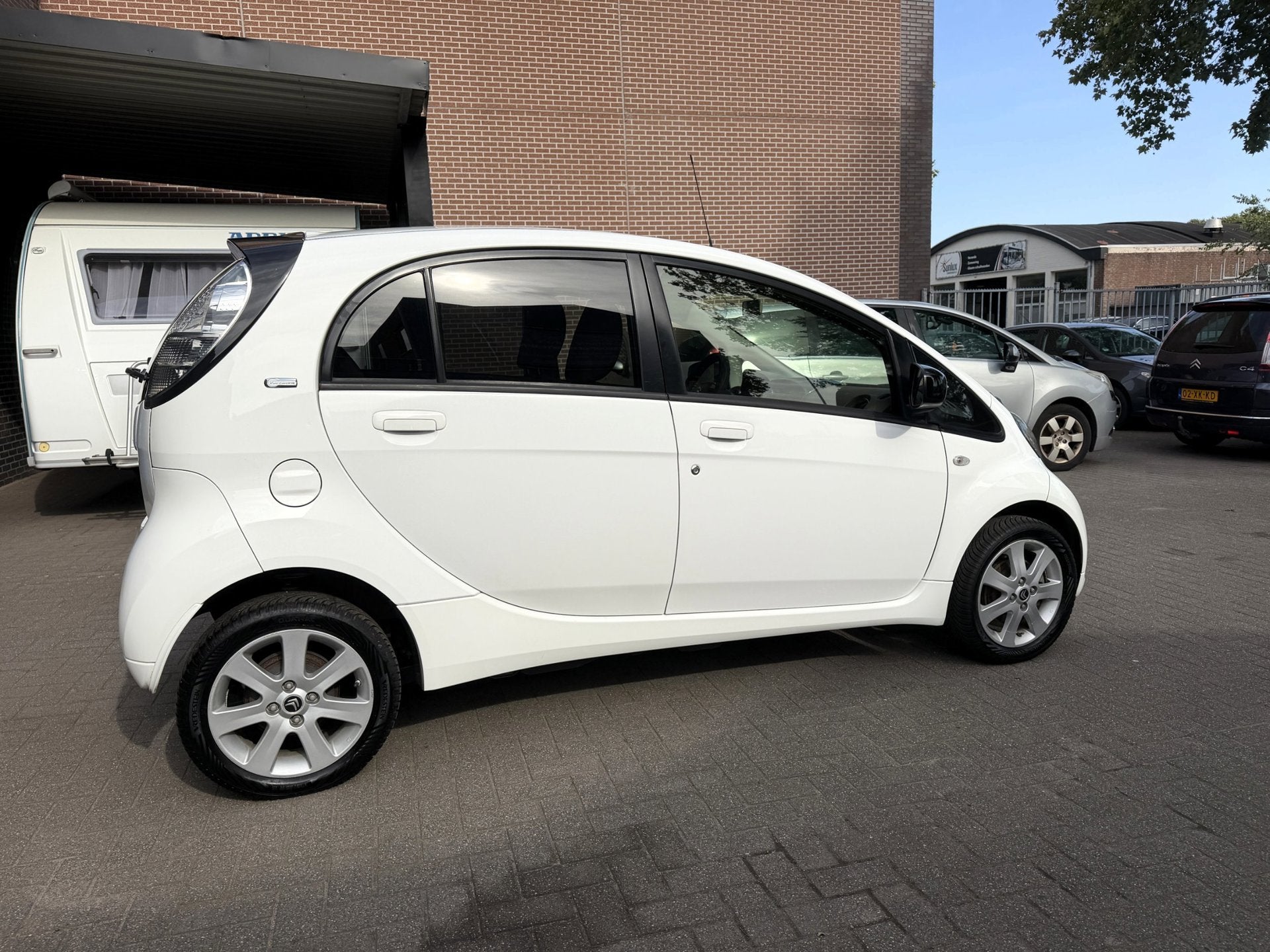 Citroen C-Zero 4-persoons 16 kWh automaat, Auto's, Achterwielaandrijving, 16 kWh, 4 stoelen, Wit