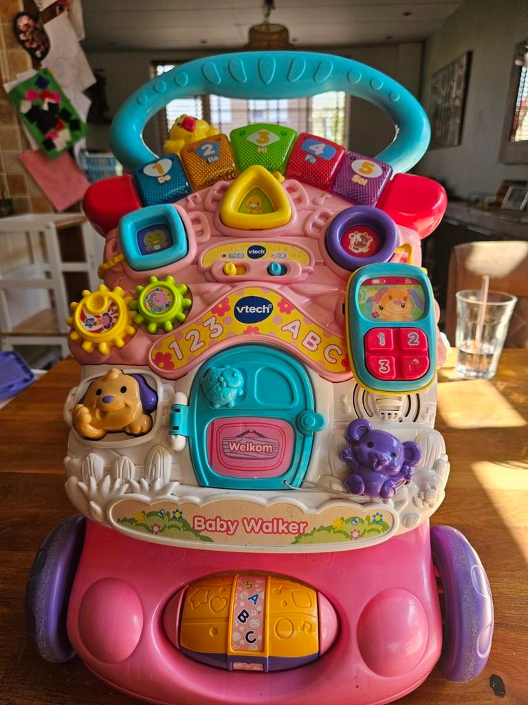 Vtech loopkar roze, Kinderen en Baby's, Speelgoed | Vtech, Ophalen, Gebruikt, 6 maanden tot 2 jaar