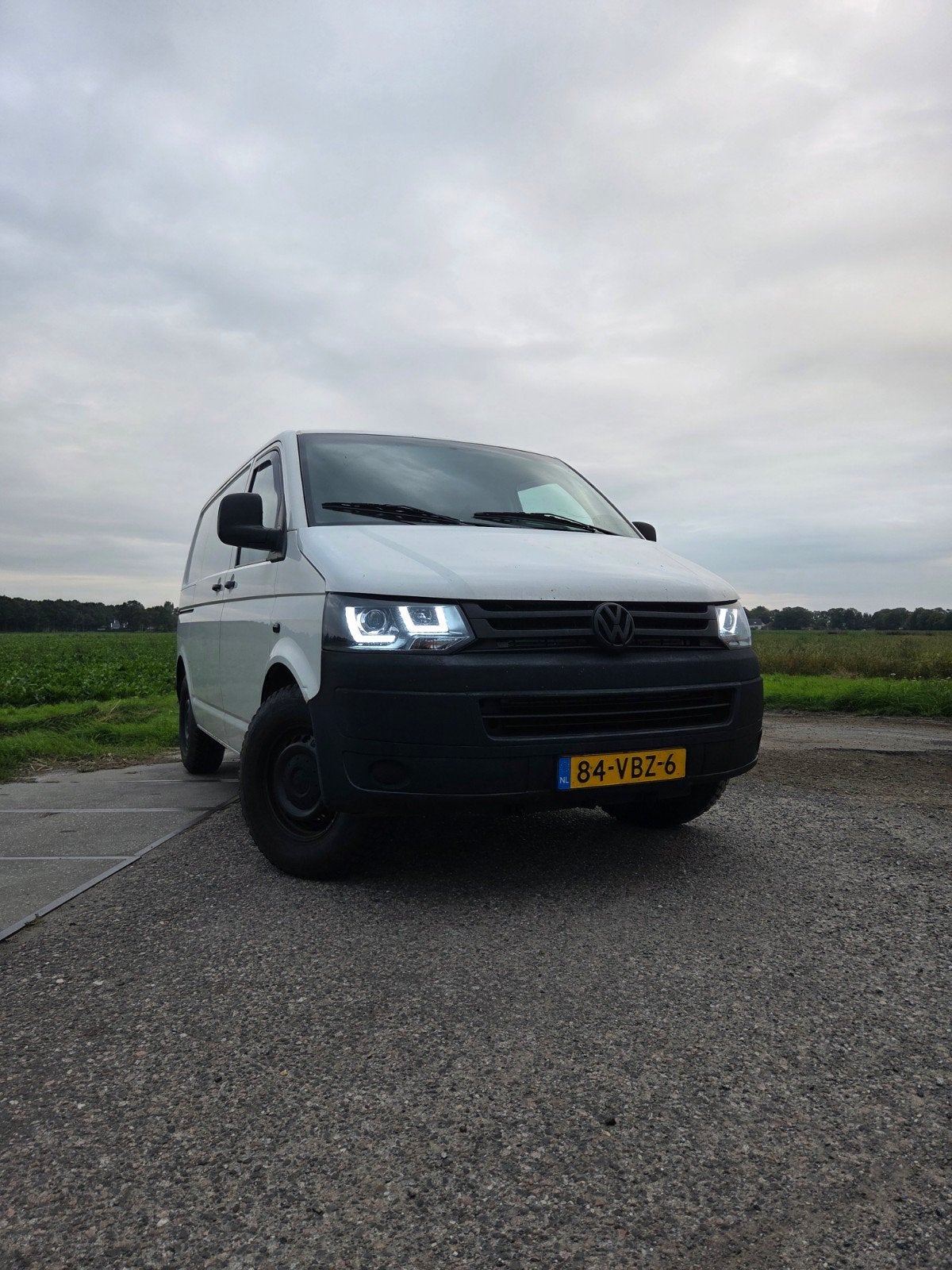 VW Transporter T5 1.9 TDI (2008) - T5.1 Neus, Raptorliner &, Auto's, Voorwielaandrijving, 4 cilinders, Volkswagen, Origineel Nederlands