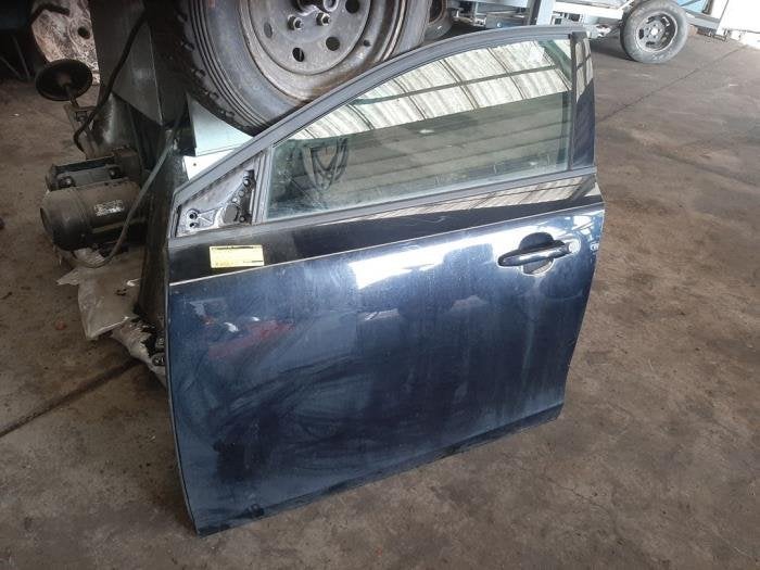 Portier 4Deurs links-voor van een Volvo V40, Gebruikt, -, Deur, -