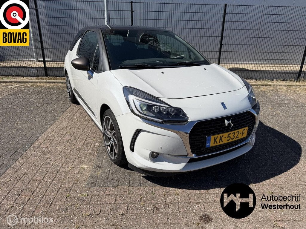 Ds 3 1.2 PureTech Sport Chic|LEDER|STOELVERWARMING|VOL OPTIE, Auto's, Voorwielaandrijving, Gebruikt, Euro 6, 1199 cc