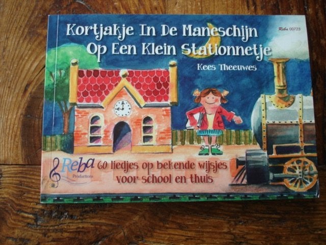 kleuter,04(1314) 60 liedjes . kortjakje in de maneschijn., Ophalen of Verzenden, Zo goed als nieuw, Fictie algemeen