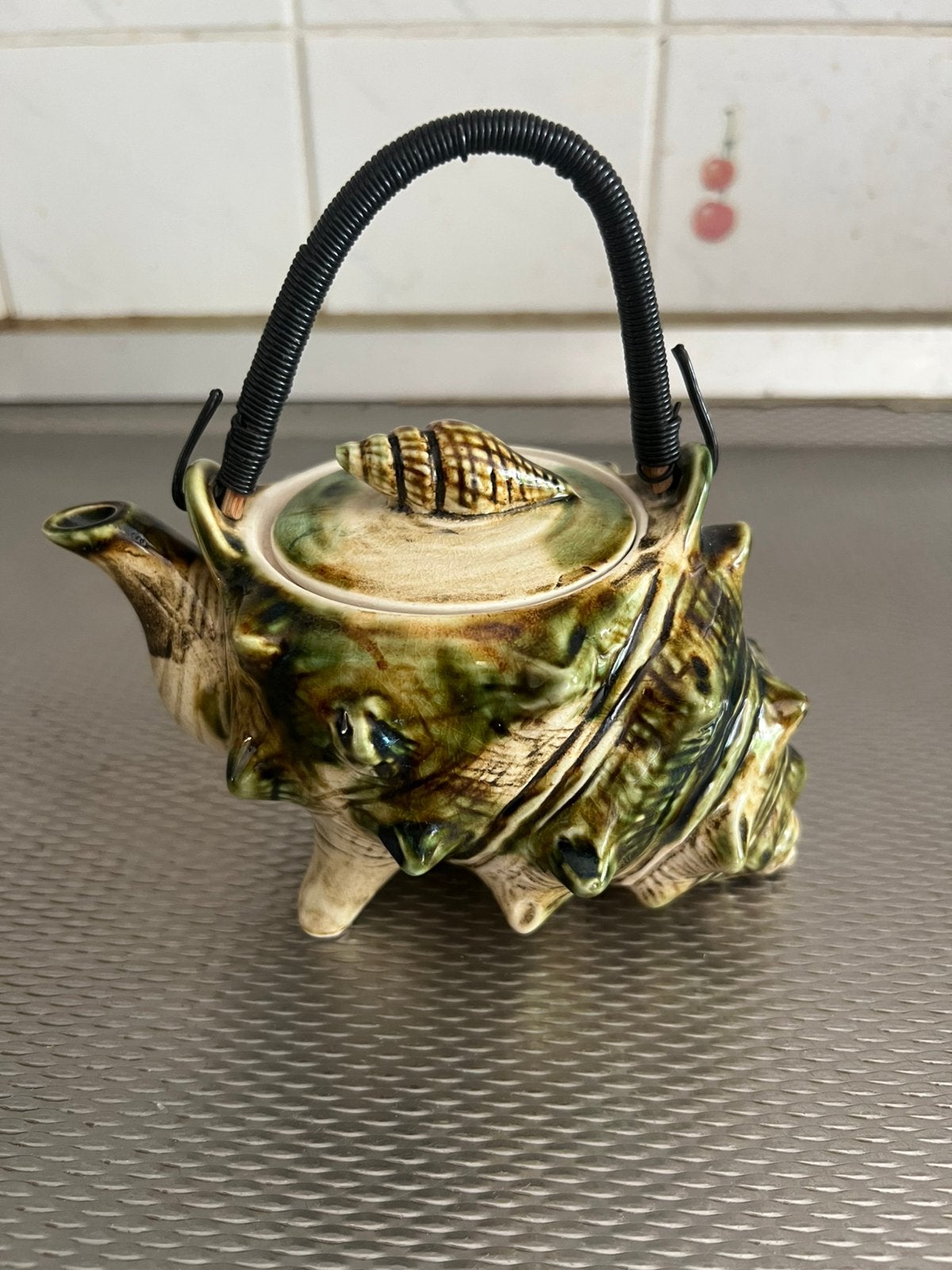 Vintage Schelpen Theepot., Ophalen of Verzenden, Zo goed als nieuw, Aardewerk, Theepot
