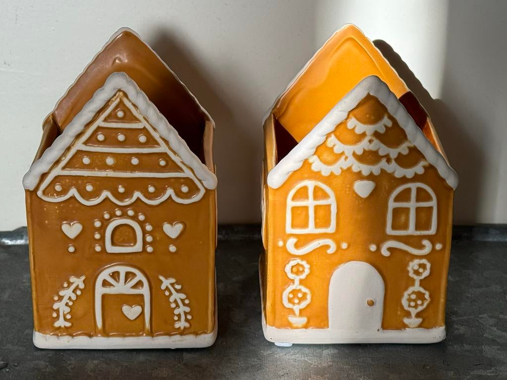 Roma Nova 2 gingerbread huisjes, Diversen, Ophalen of Verzenden, Zo goed als nieuw
