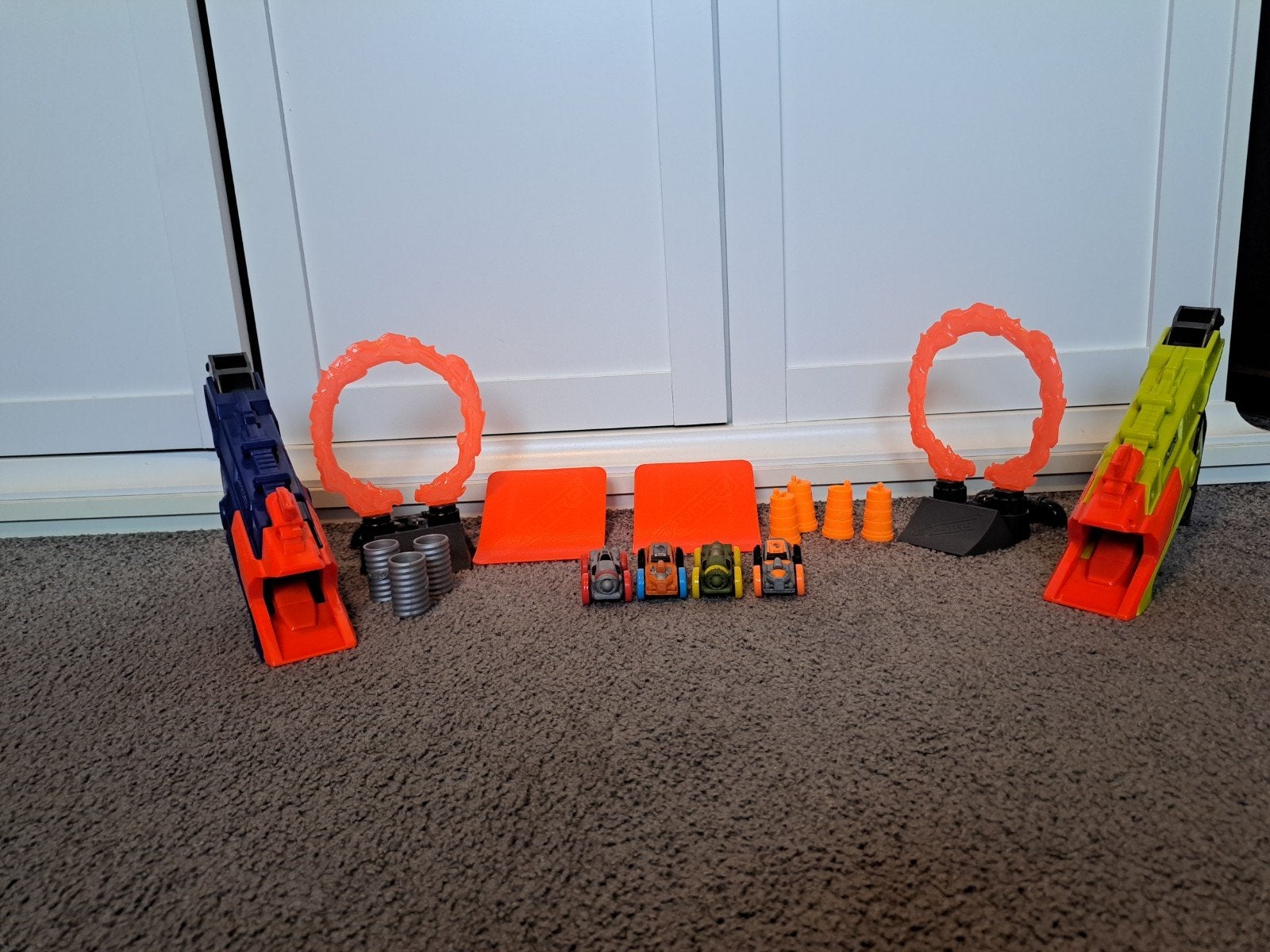 nerf auto schieters met schans en opstakels, Ophalen, Zo goed als nieuw