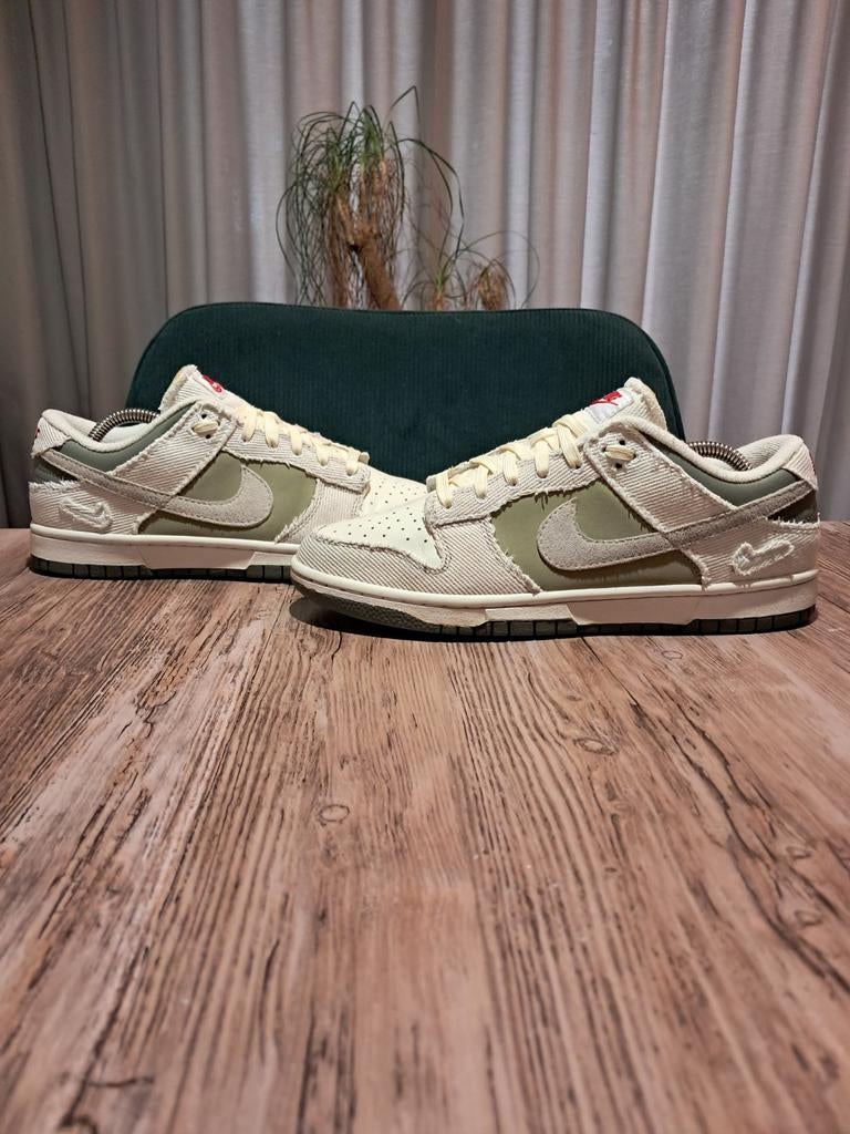 Nike Dunk Low Special Edition 'Canvas - Dark Stucco' Size 42, Kleding | Heren, Schoenen, Overige kleuren, Nike, Ophalen of Verzenden