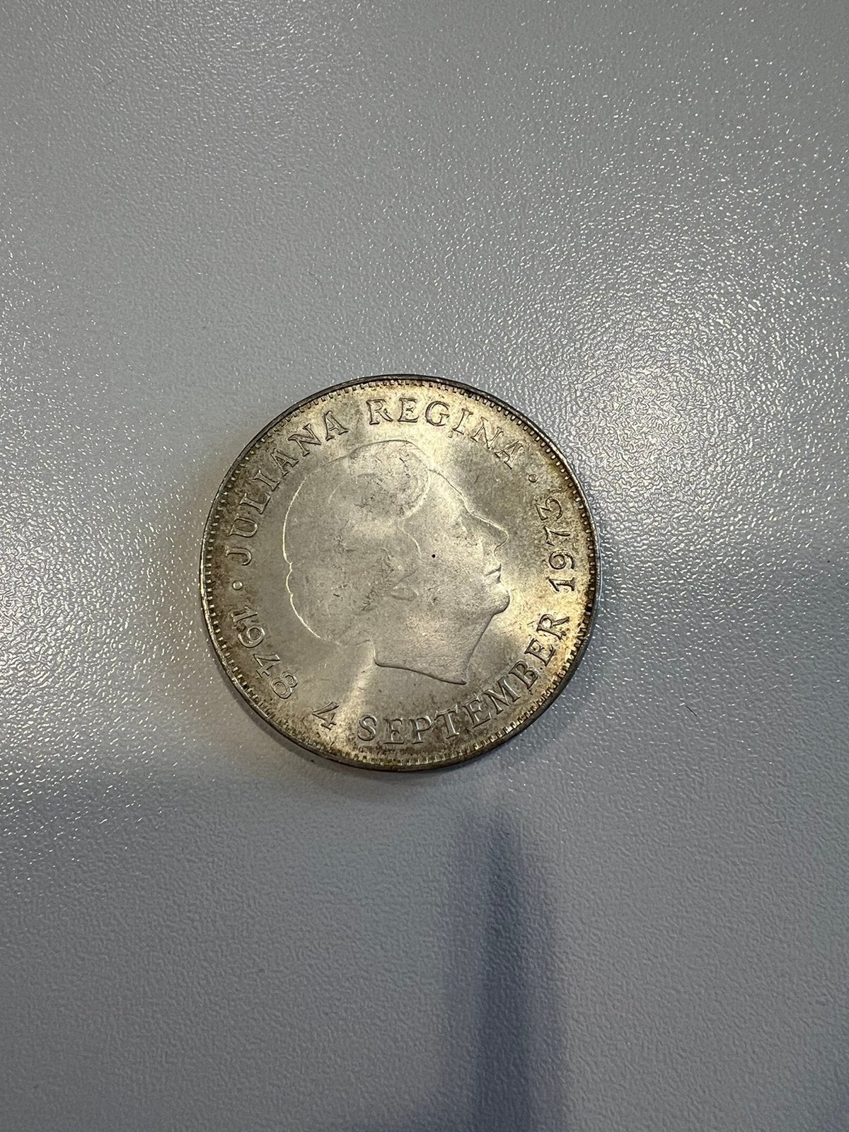 Zilveren 10 Gulden Munt Juliana 1973, Koningin Juliana, Zilver, Ophalen of Verzenden, Losse munt