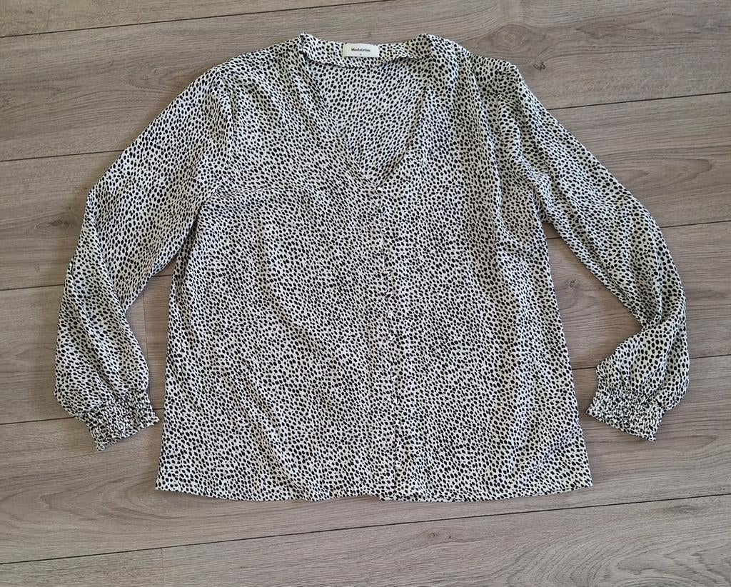 Modström blouse xl 42 zwart wit stippenprint, Zwart, Maat 42/44 (L), Ophalen of Verzenden, Zo goed als nieuw