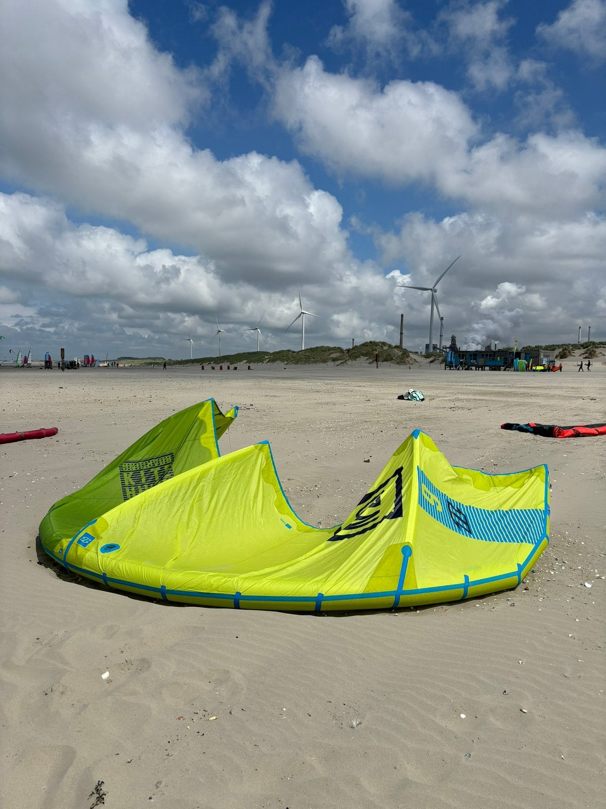 Kitesurf set North NEO 9m + bar + board + harnas, Ophalen, Gebruikt, Twintip, 9 m²