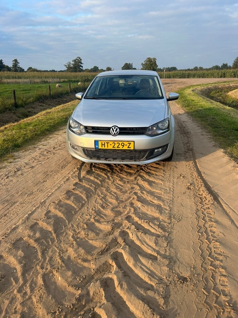 Volkswagen Polo 1.2 | 106.947 km apk tot 07-01-2027, Auto's, Voorwielaandrijving, 967 kg, 40 €/maand, Zwart