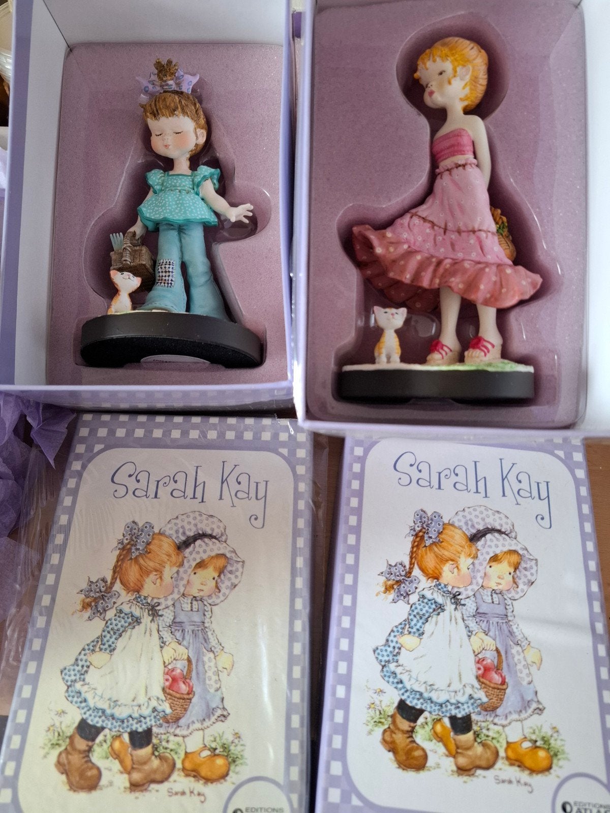Sarah Kay , 2 beeldjes, goed verpakt., Ophalen, Zo goed als nieuw, Beeldje of Poppetje