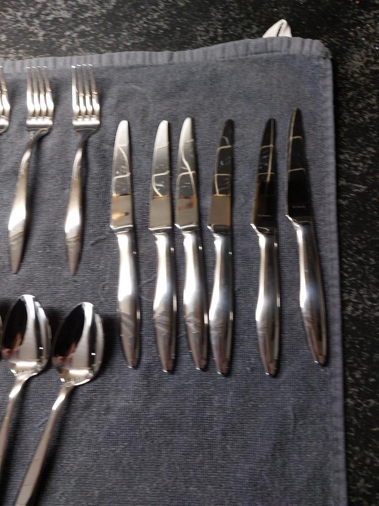 Amefa Première Tendence Bestekset 18/10 - Uitgebreid, Huis en Inrichting, Keuken | Bestek, Ophalen of Verzenden, Nieuw, Rvs of Chroom